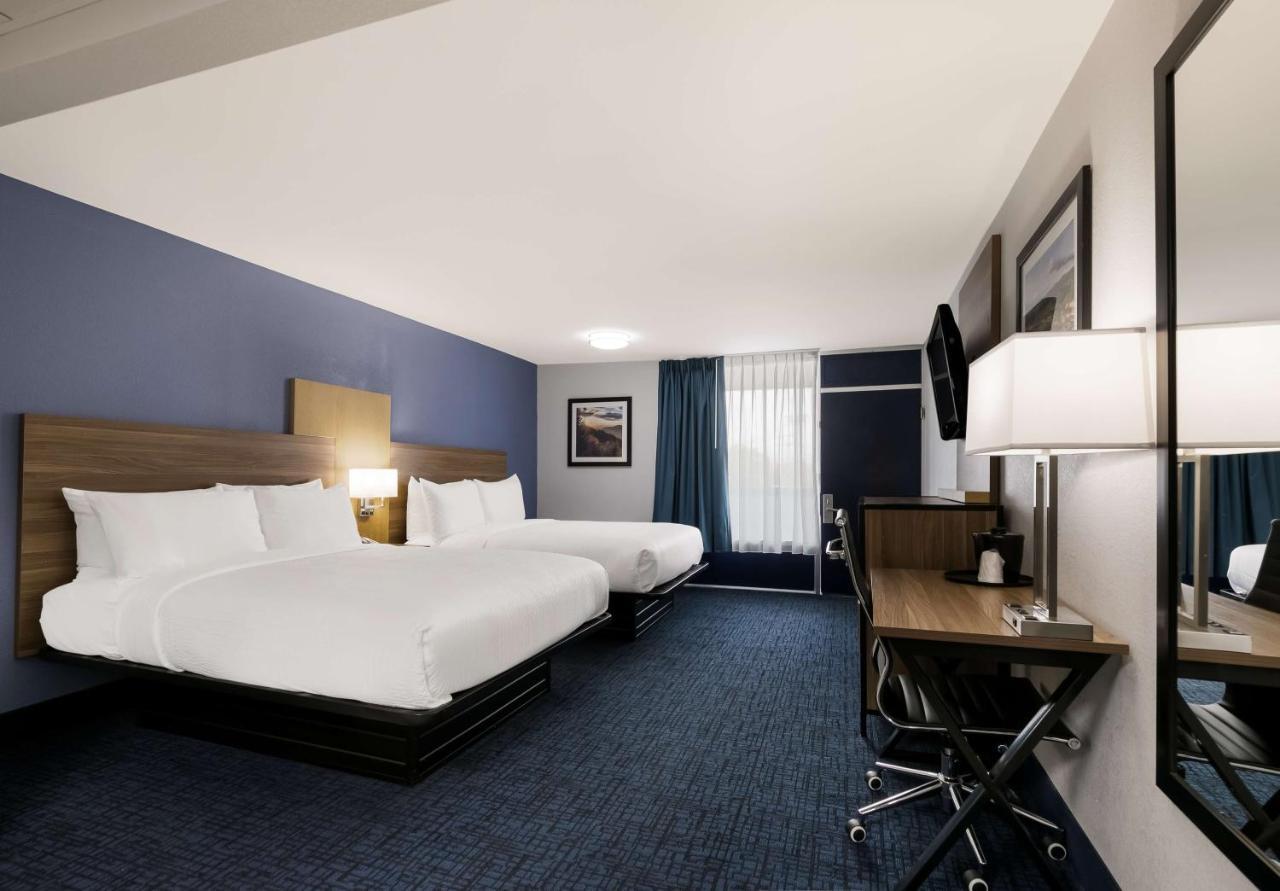 Surestay Plus By Best Western Pigeon Forge Exterior photo