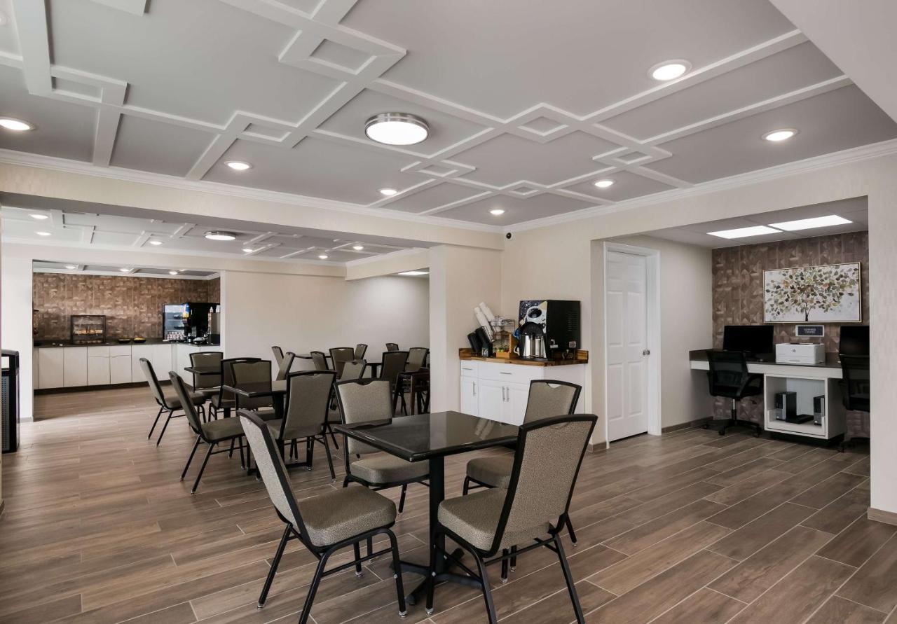 Surestay Plus By Best Western Pigeon Forge Exterior photo