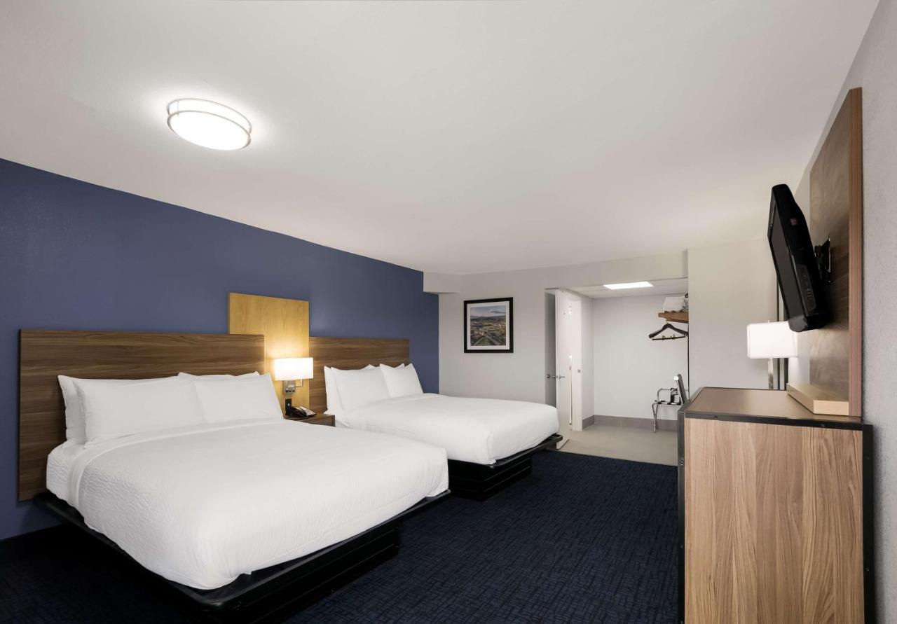 Surestay Plus By Best Western Pigeon Forge Exterior photo